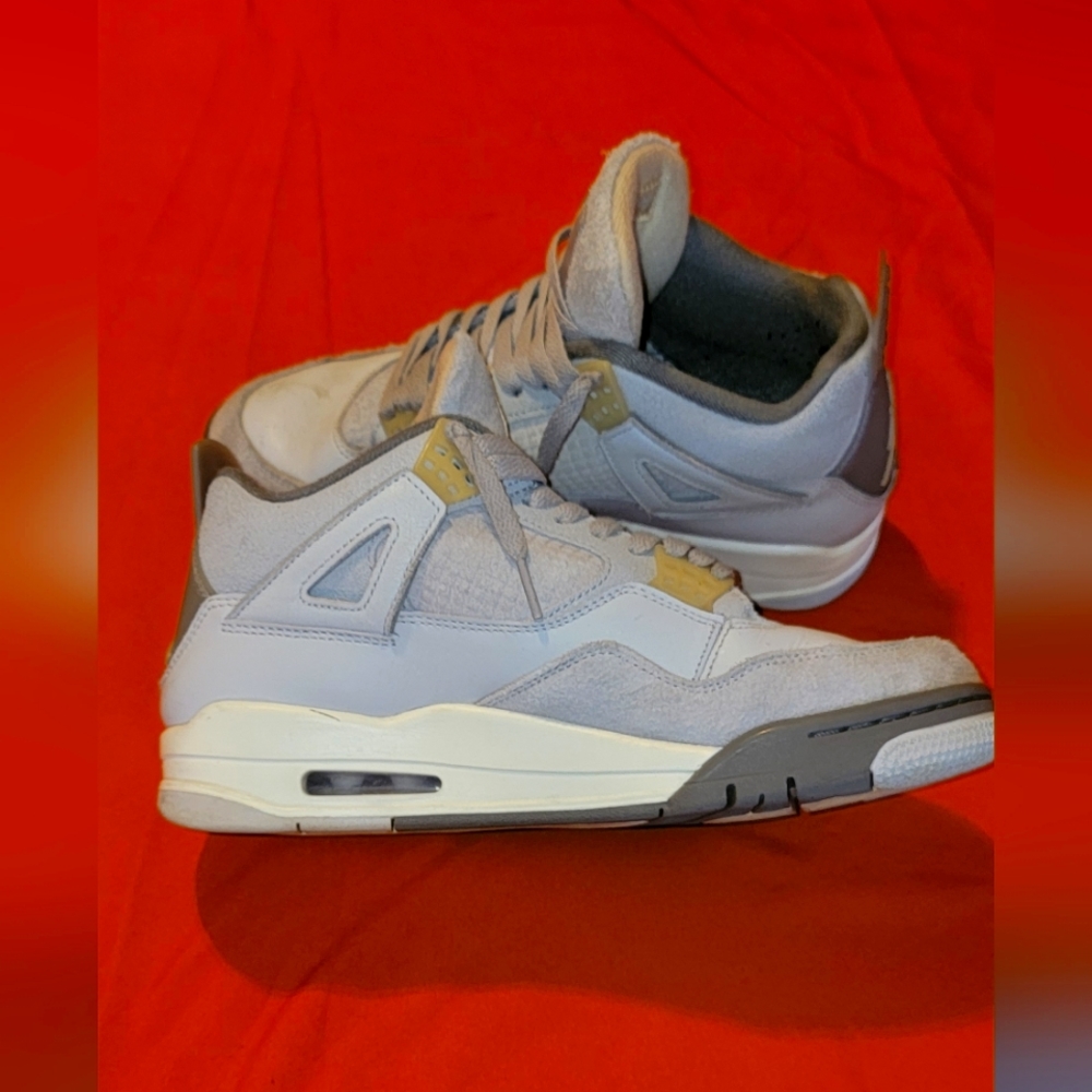 Air Jordan 4 Retro SE Mens Craft Photon Dust Basketball Shoes 9
